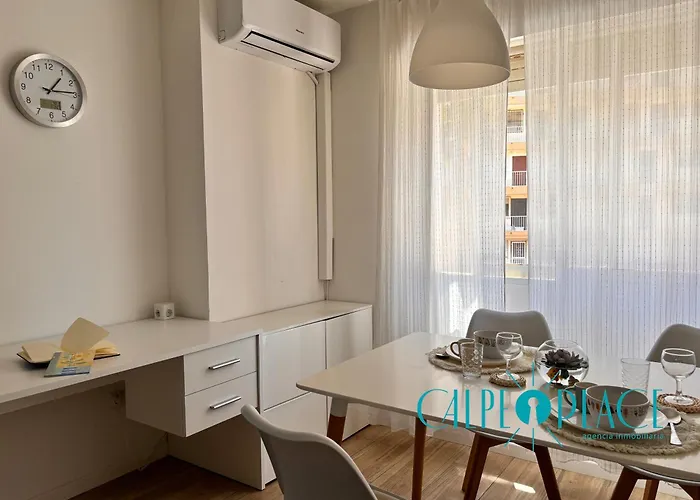 El Velero Apartment *